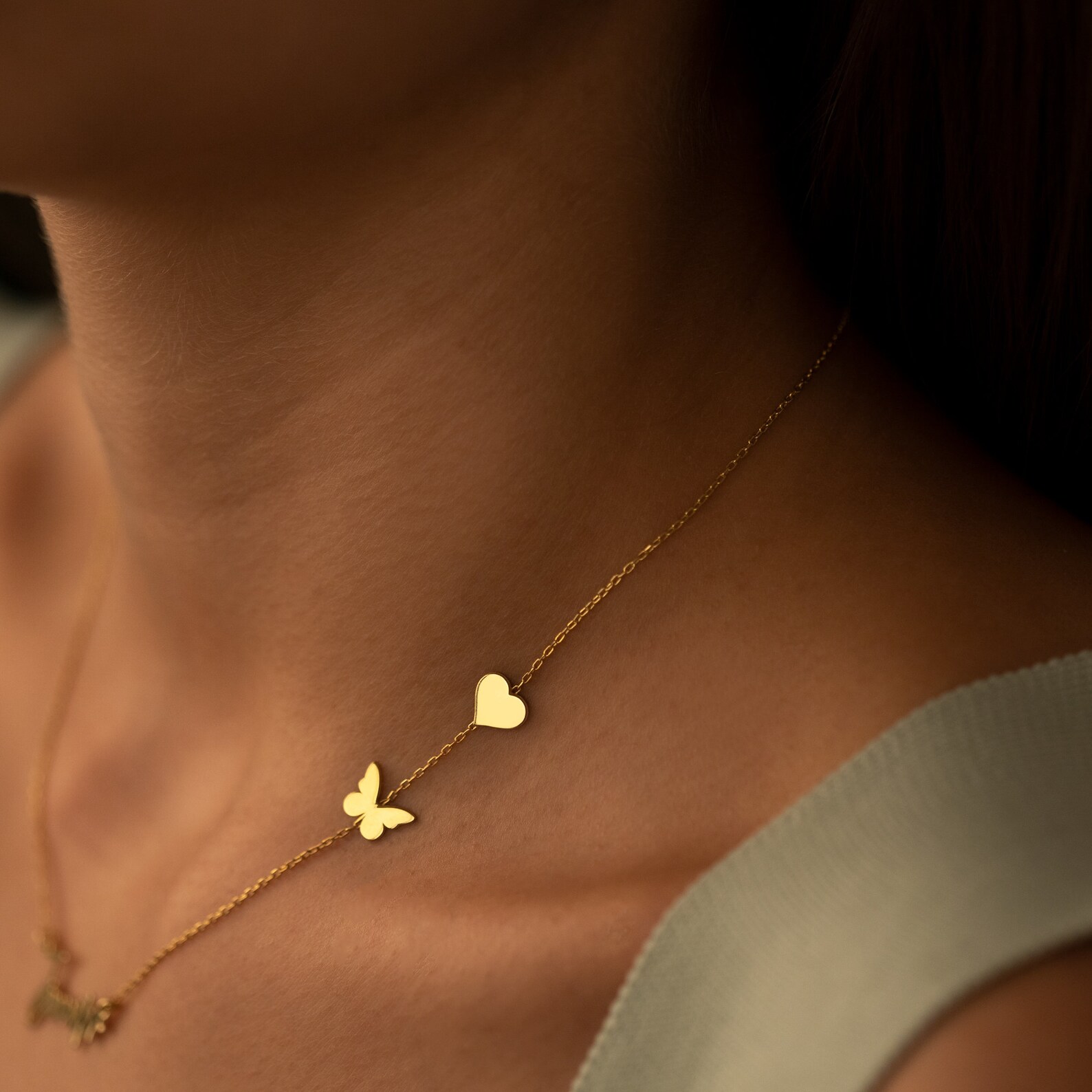 Personalized Customized Butter - огляд і ціна Birth Flower Necklace