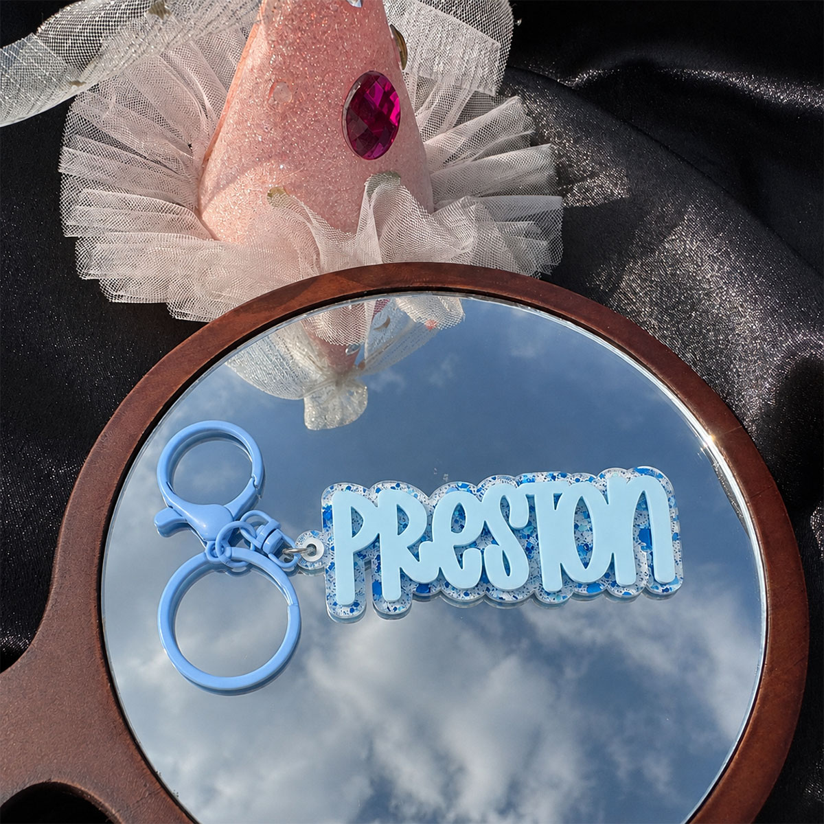 Custom Name Acrylic Keychain P - огляд і ціна Initial Ring Custom
